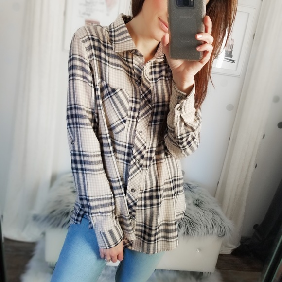 Last1️⃣ Women’s Fall Plaid Button Down Soft Pocket Top Leggings Top - Picture 3 of 8